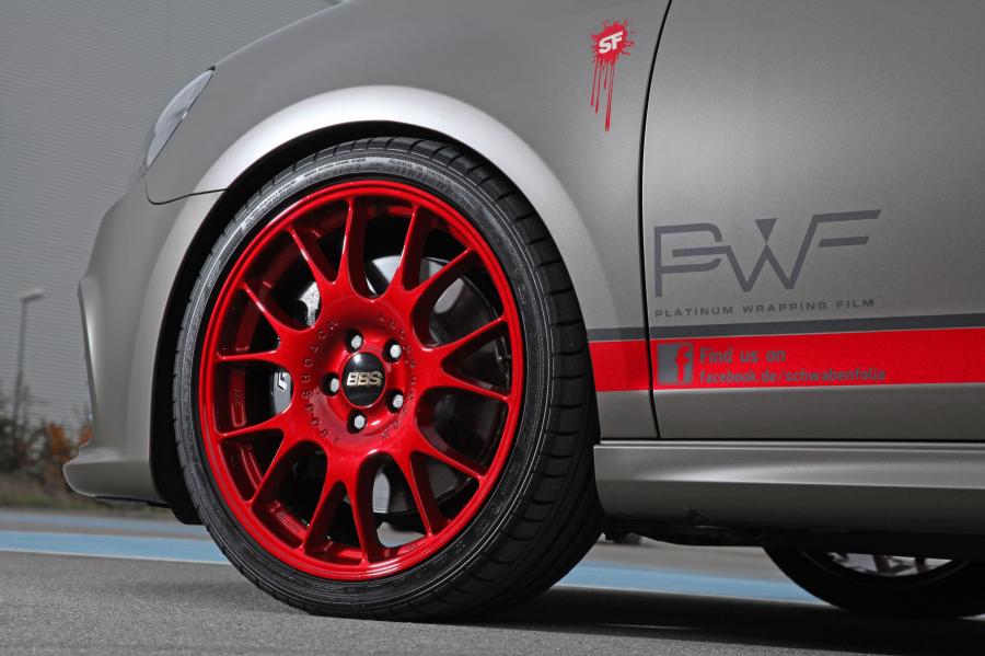  Volkswagen Golf R by Schwabenfolia 2012 года  (фото 4 из 14)